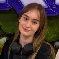 Репетитор Алиса Нелюб - BUKI