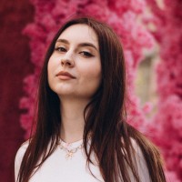 Анна Є.