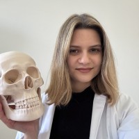 Олександра Комарова  репетитор  Біології онлайн