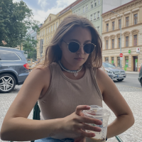 Вікторія М.