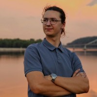 Репетитор - Максим Г. id: 140552