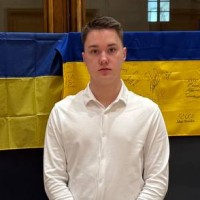 Мартин Ткачук  репетитор  Англійської мови онлайн