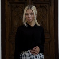 Репетитор Виолетта Слюсар - BUKI