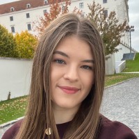 Репетитор Карина Чепак - BUKI