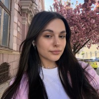 Юлія Власова  репетитор  Англійської мови онлайн