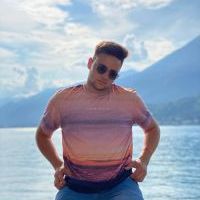 Репетитор - Амир М. id: 139486