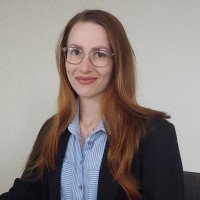 Репетитор - Алина М. id: 195663