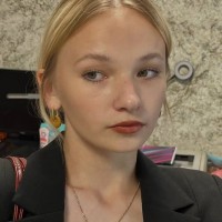 Репетитор - Ястремська Дарія  id: 201092
