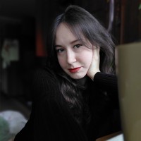 Юлия Синенко  репетитор  Англійської мови онлайн
