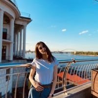 Репетитор - Юлія С. id: 84320