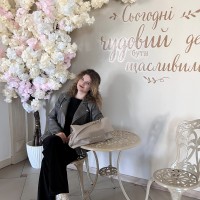 Репетитор - Вікторія П. id: 157801